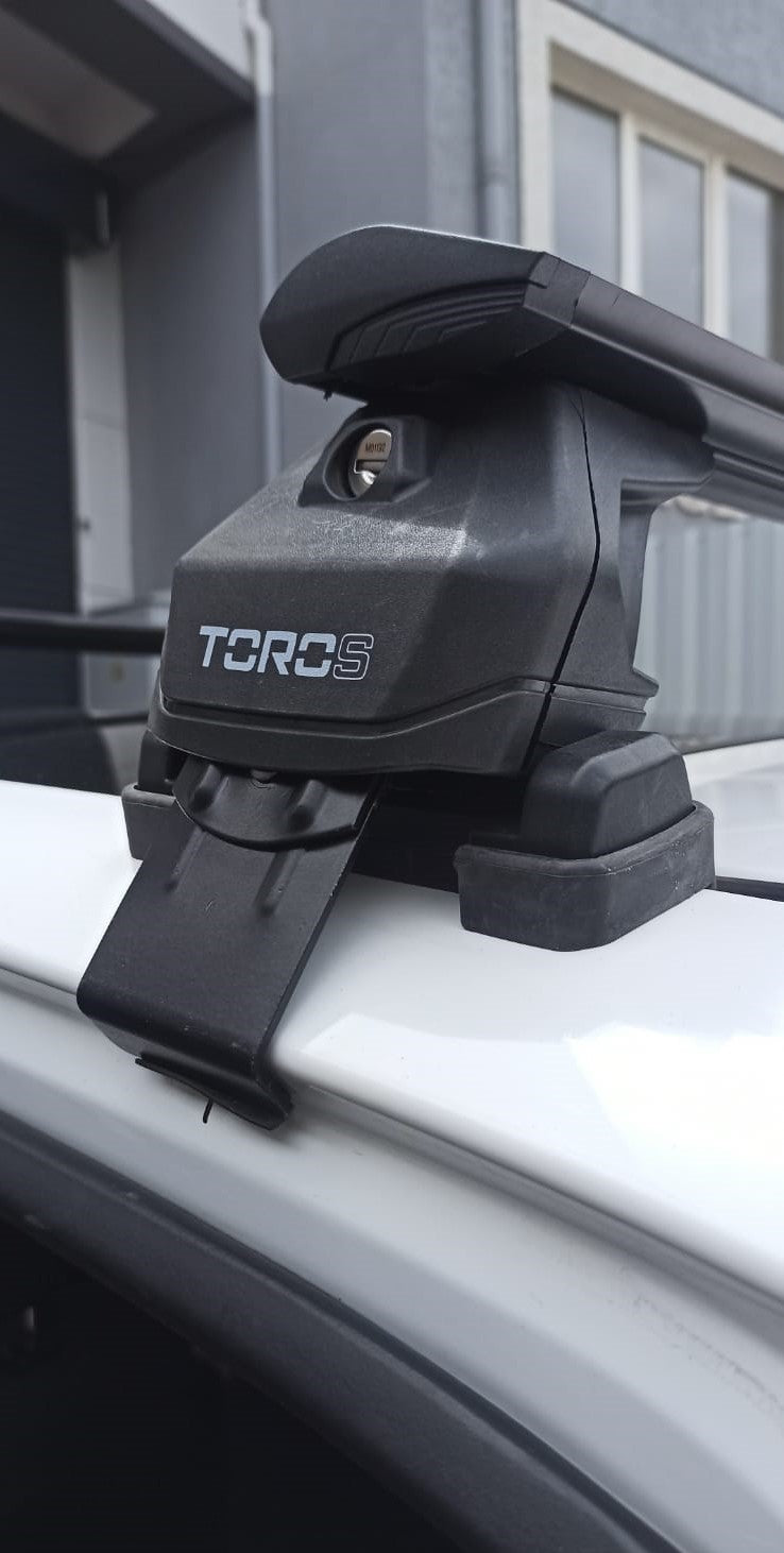 Upper Aluminium Roof Bars for Cupra Born with Standard Roof Black Upper Aluminium Roof Bars for Cupra Born with Standard Roof Black